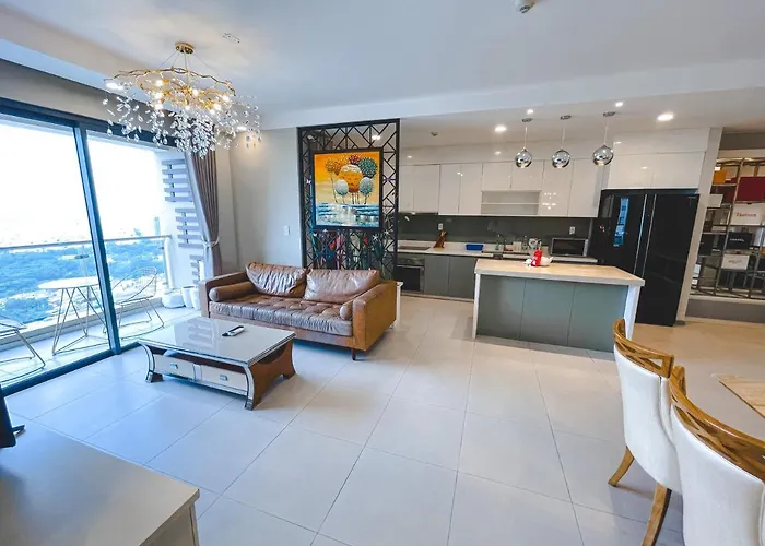 Luxury Gold Apartment 86 -Rooftop Pool Central City Ho-Chi-Minh-Stadt