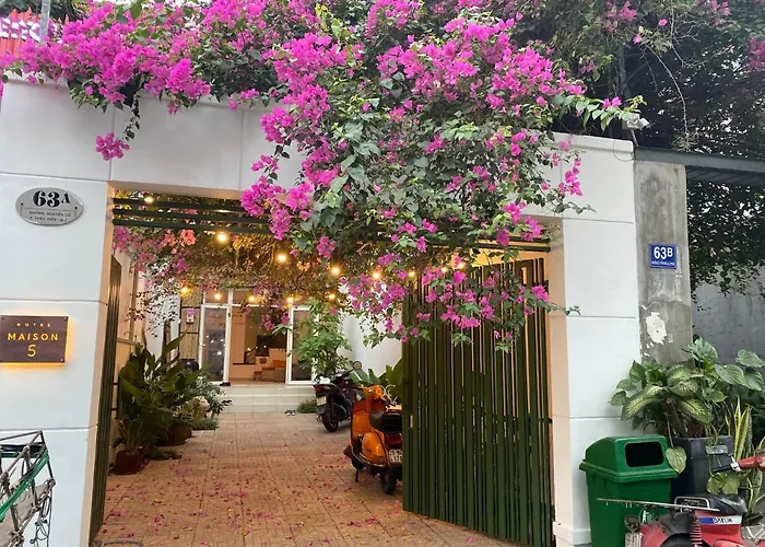 Notre Maison 5 Saigon Close Walking Street In Thao Dien D2 TP. Hồ Chí Minh