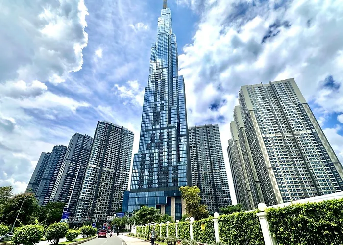 Chalton Suites - Landmark 81 Area, Ice Rink & Grand Park TP. Hồ Chí Minh