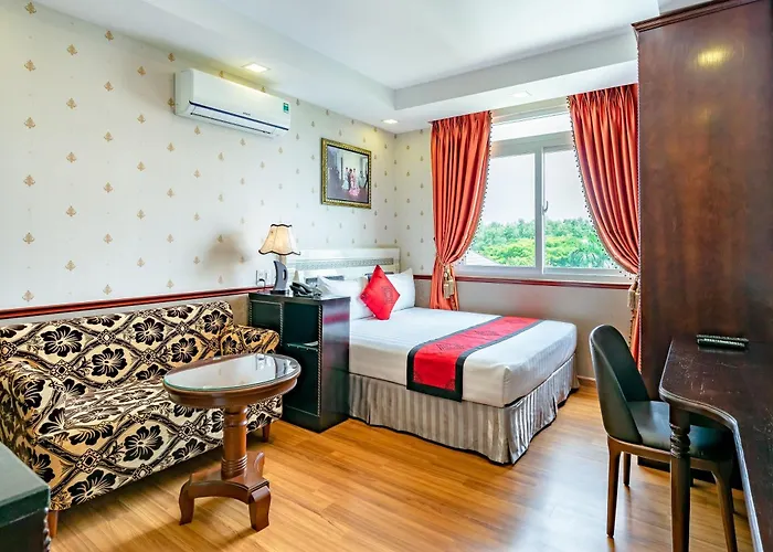 Collection O Emerald Luxury Apartment - Near Secc TP. Hồ Chí Minh