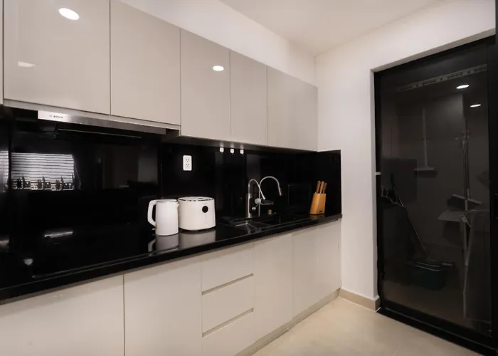 Centana Thu Thiem - Serviced Apartment - Saigon - District 2 - Q2 - Ho Chi Minh City - Netflix, Fpt Tv, Youtube Premium, Playstation 5, Workstation - Super Wifi