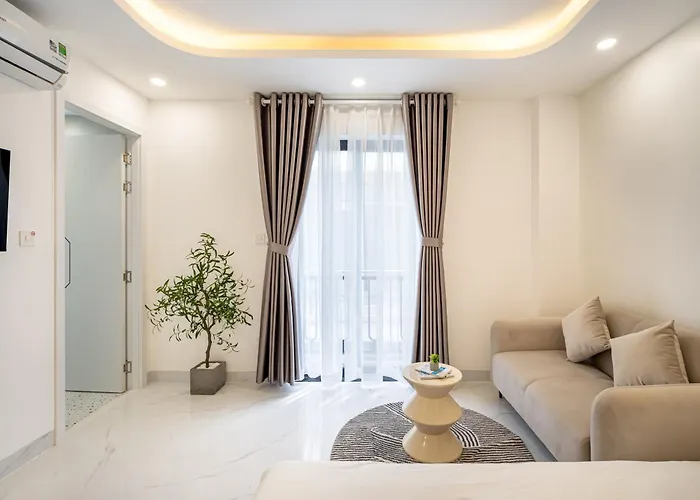 The Royal Hotel & Apartment - Phu My Hung TP. Hồ Chí Minh