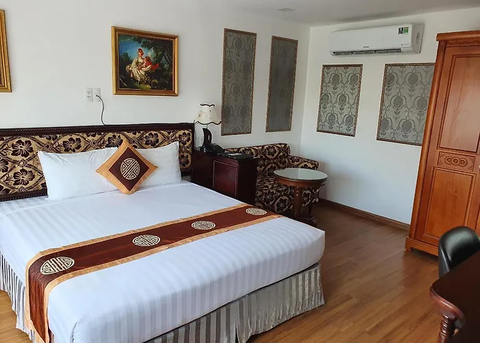 Dancentre Luxury Apartment Near Secc Formerly Emerald Hotel & Apartment TP. Hồ Chí Minh