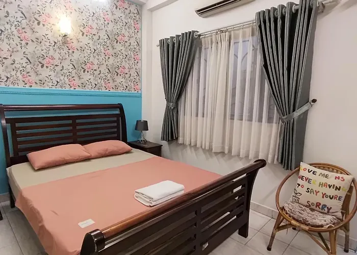 Long Hostel TP. Hồ Chí Minh