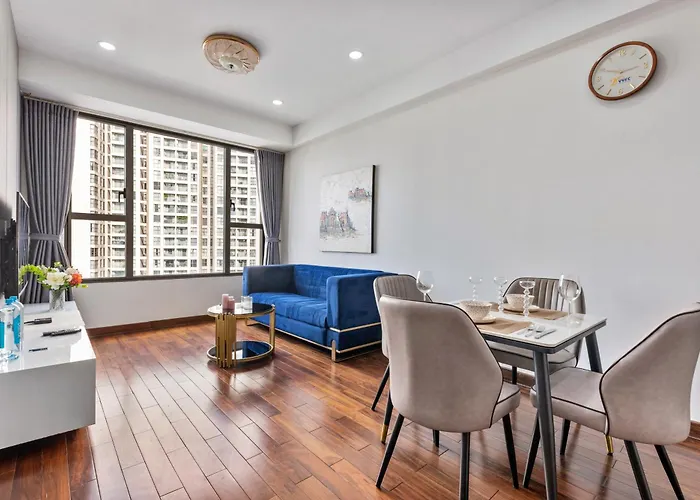 Refined Saigon - Rivergate Aparment - Free Pool, Free Internet Sim For 3 Nights, Free Pick Up For 5 Nights