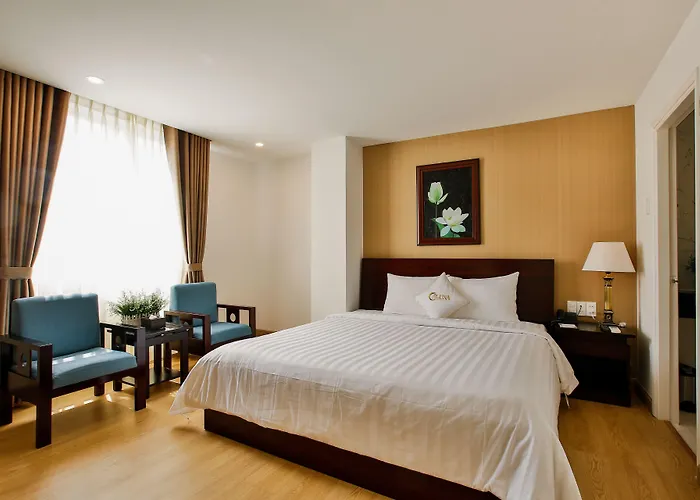 Aluna Ben Thanh Hotel